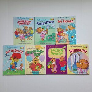 Bundle 7 HC Vintage Kids Books Berenstain Bears Cub Club 90s PreK K